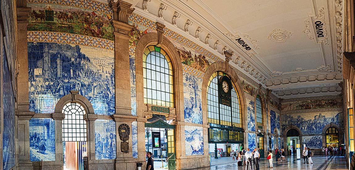 Tiles inside Estação de São Bento, Porto
