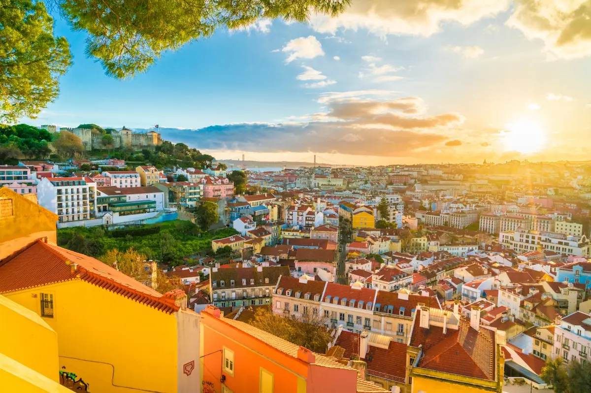 Senhora do Monte Viewpoint in Lisbon - Lisbon Half Day Tour