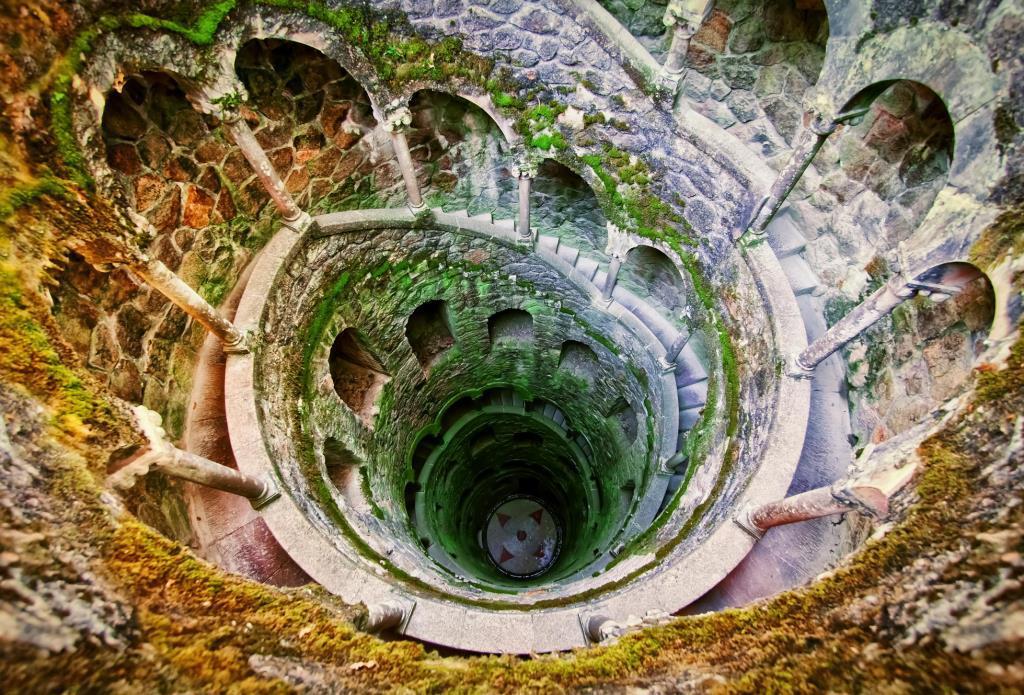 Poço Iniciático Regaleira, Sintra